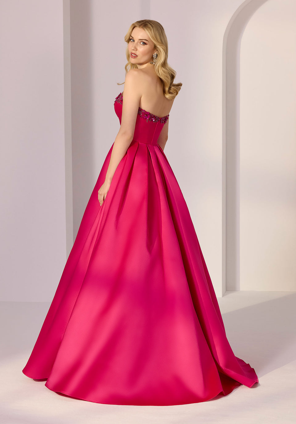 Abito 18esimo Fuchsia