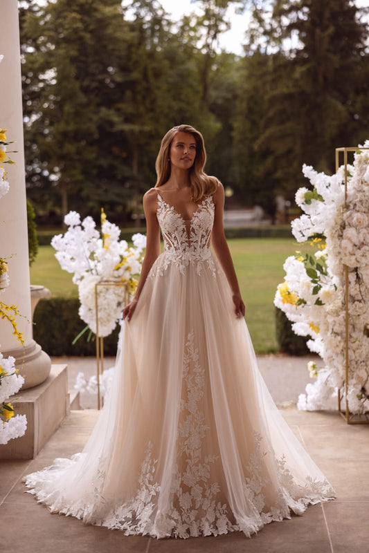 Abito Khshni