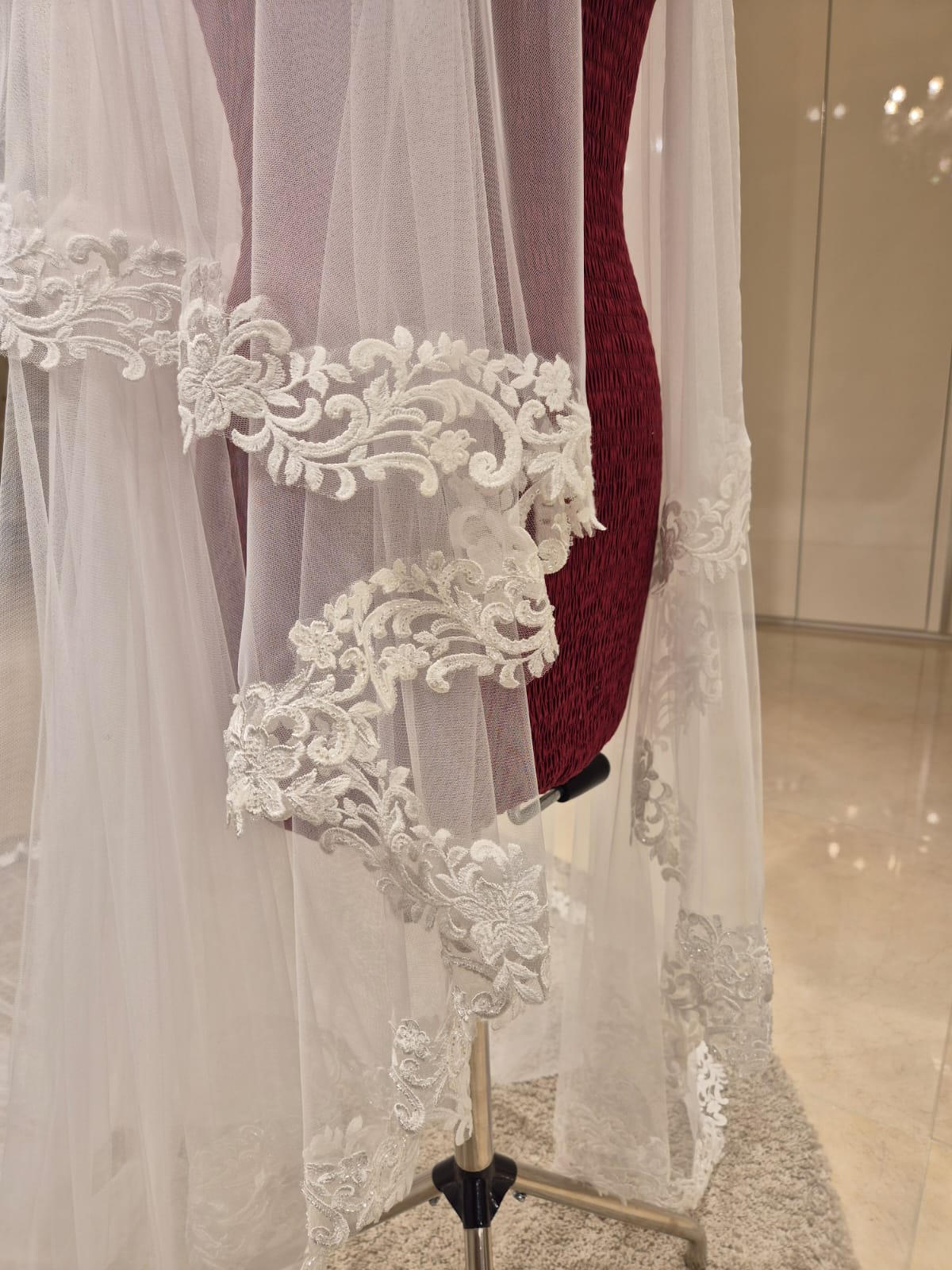 Velo bordo pizzo